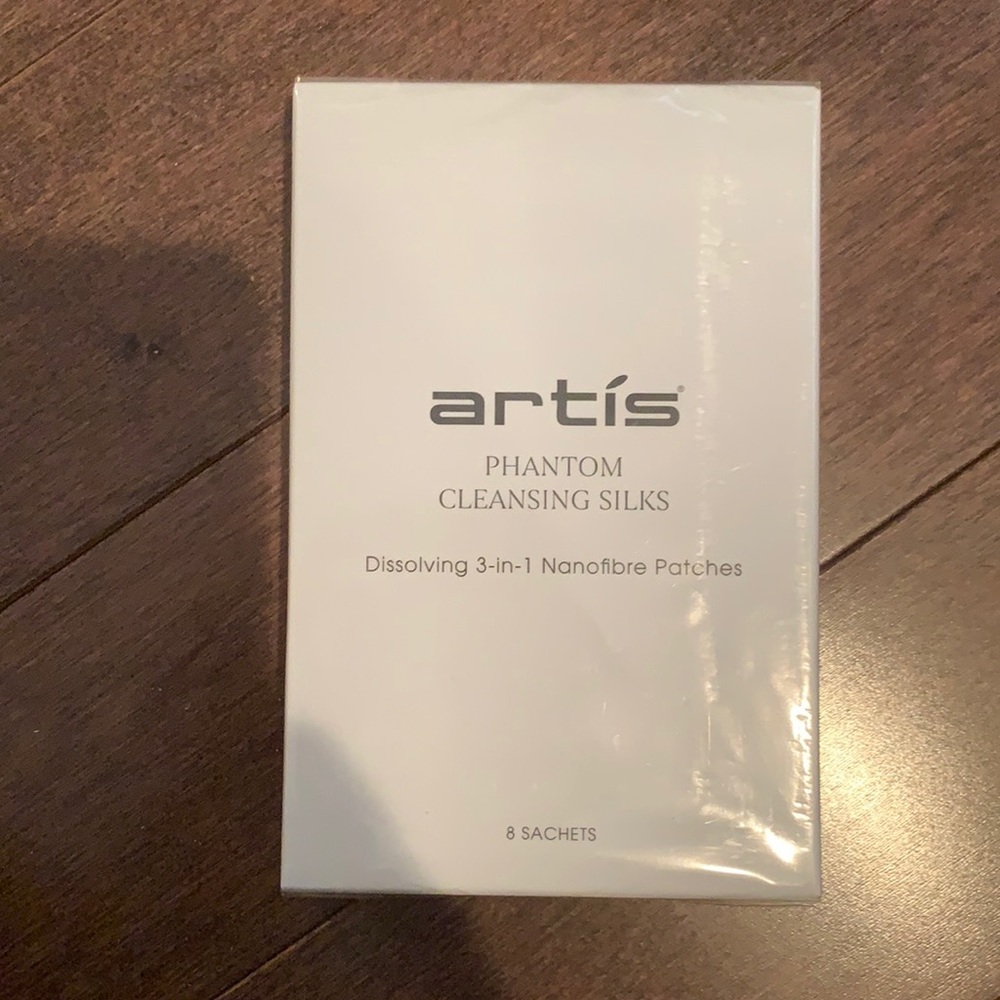 Artis Phantom cleansing silks